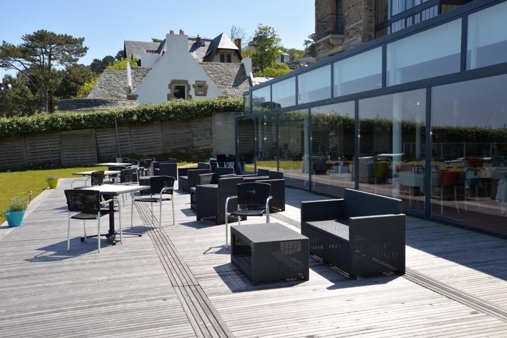 Logis Hotel Ker Mor Perros-Guirec Exterior photo